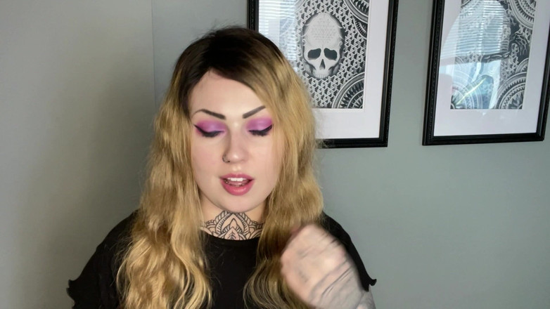 Miss Valentina: Findom Loser Blackmail-fantasy