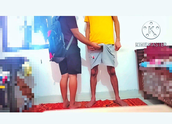 Desi__Panda: Tình dục đồng tính nghiệp dư Ấn Độ. Thưởng thức