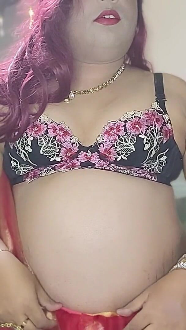 Indiansissychubby: Amáme Me Odia, Soy Tuyo