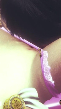 Horny princess trix moans wildly - i migliori ditalino della figa e l'orgasmo per la rossa tettona in abito elegante e calze
