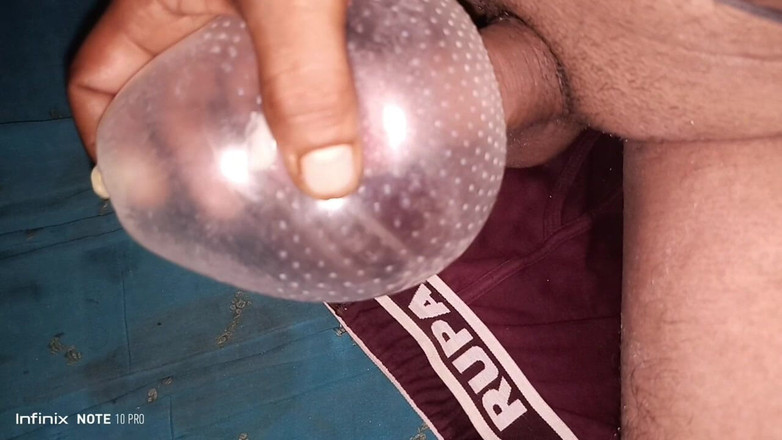 Indiansex098: Awak mahu menghisap zakar gigi saya di dalam mulut awak