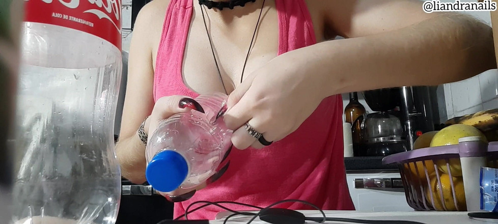 Goddess Li: Starke Nägel