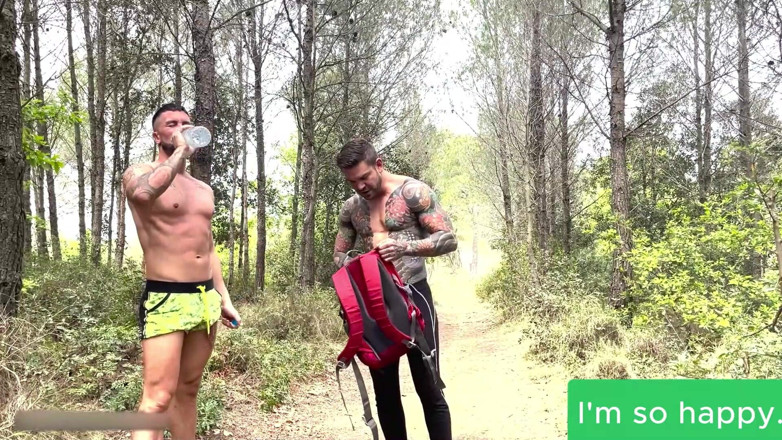 Juan Lucho Gay: jigyasu mitr ise chhilte hain