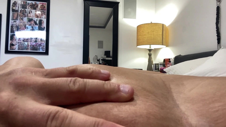 There is no safeword: Hikayelere bel bağlamalı - bir porno yıldızının göt deliğini mahvetmenin 51 yolu