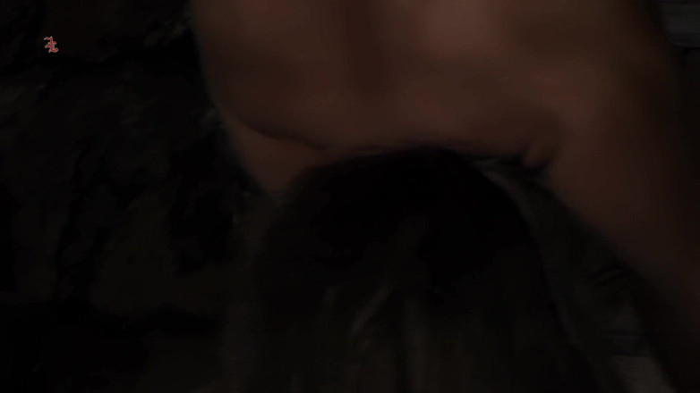 Inquisition and prison world: レベッカ - 重りを持って逆さまにぶら下がって鞭打たれて