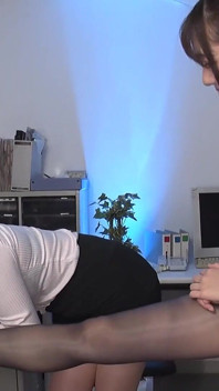In a Closed Office, Stinky Pantyhose Foot Fetish Initiation - Koharu Lures Riri Momoka Into Exposing Her Sweaty Soles