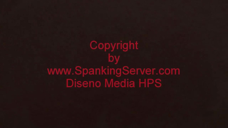 Spanking Server: Luca bella otk đánh đòn đít trắng
