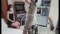 我打电话给一个电工，但他被狠操 - 我受不了