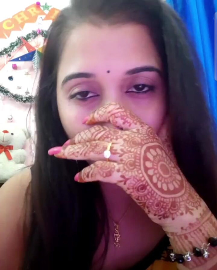 Kanchan devi: Chytrá Bhabi Tvrdá pumpování kundičky na videohovoru