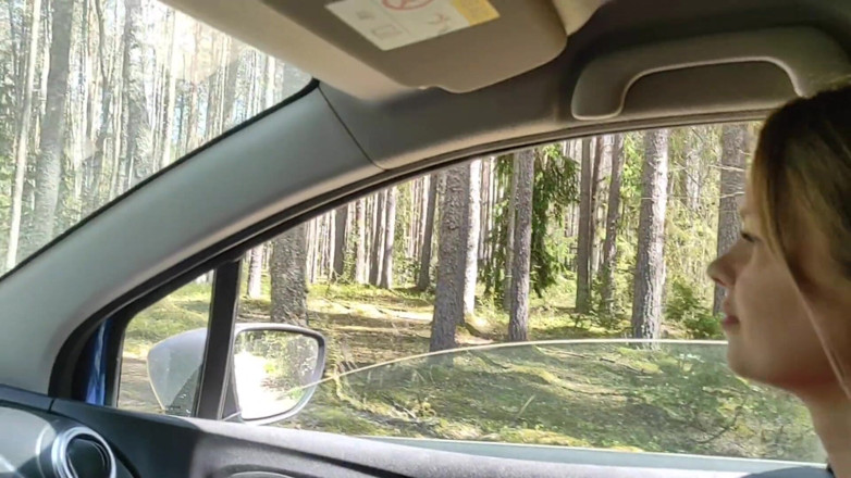 S-Wife Katy: Perempuan jalang yang sudah berkahwin hilang di dalam hutan, membantunya...