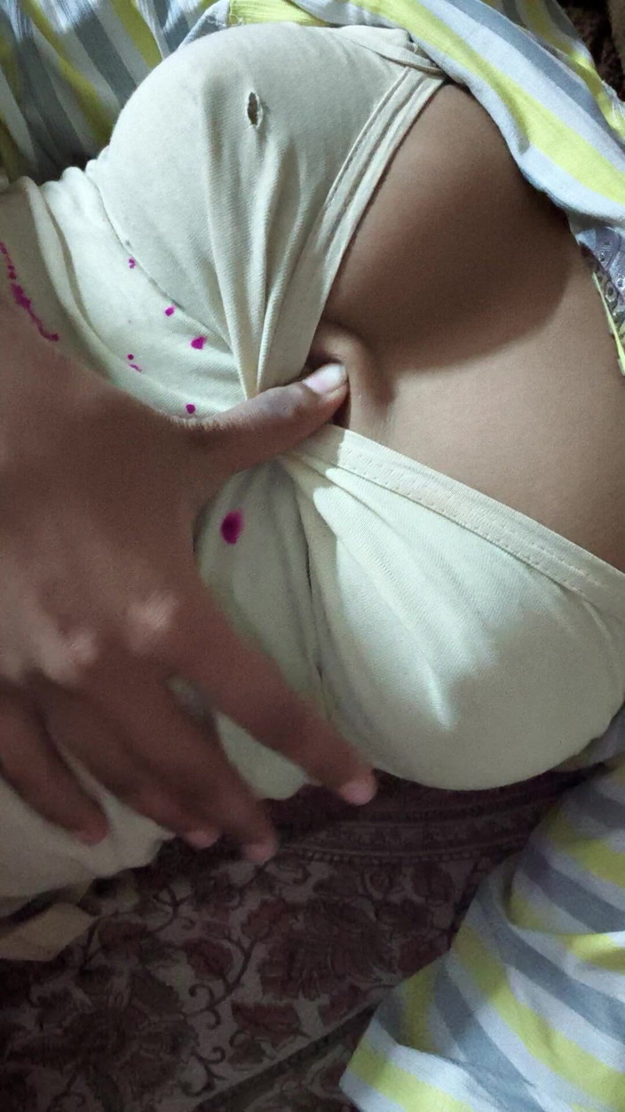 Monale2s: セクシービデオ