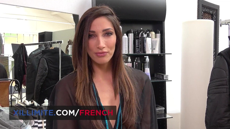 French girls at work: Sex with the intern Clea Gaultier in my office