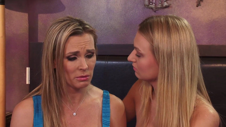 Pink Kitty: Tanya Tate licks the feets and licks the pussy of...