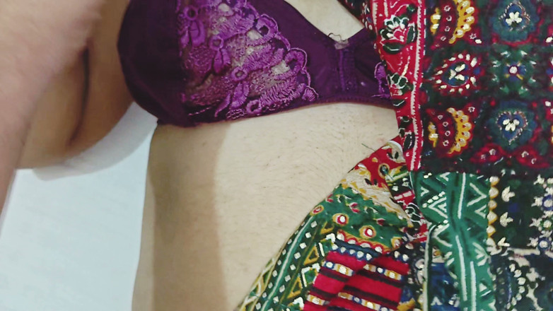 Desi Attractive Student and Teacher Hard Fucking Video. a Beautiful Girl Wants to Suck Cock