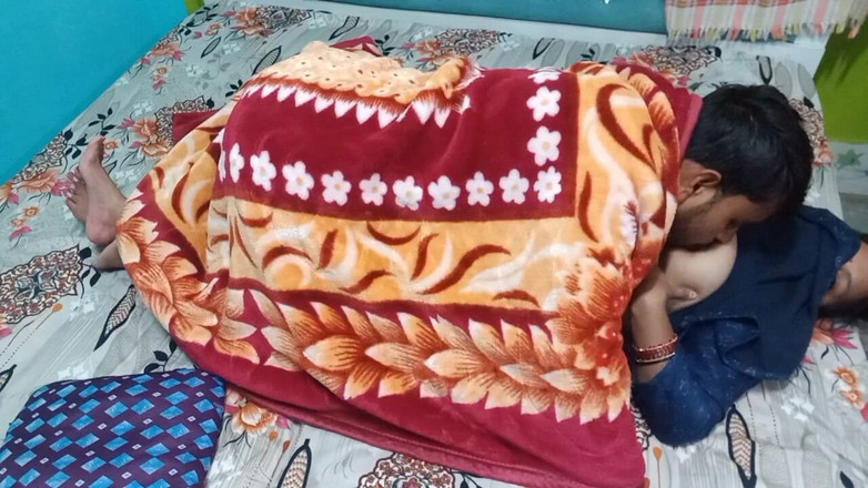 Manjushukla: Coppia indiana molto bella che ha scopato.