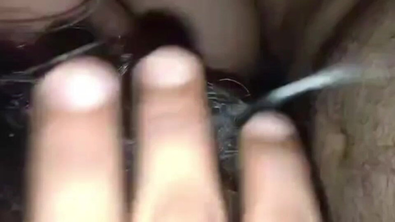 Desifukraa: Ngentot memek putri tiri gadis india dengan memek pinky