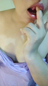 Cheating Wife Makes Embarrassing Video of Her Lover