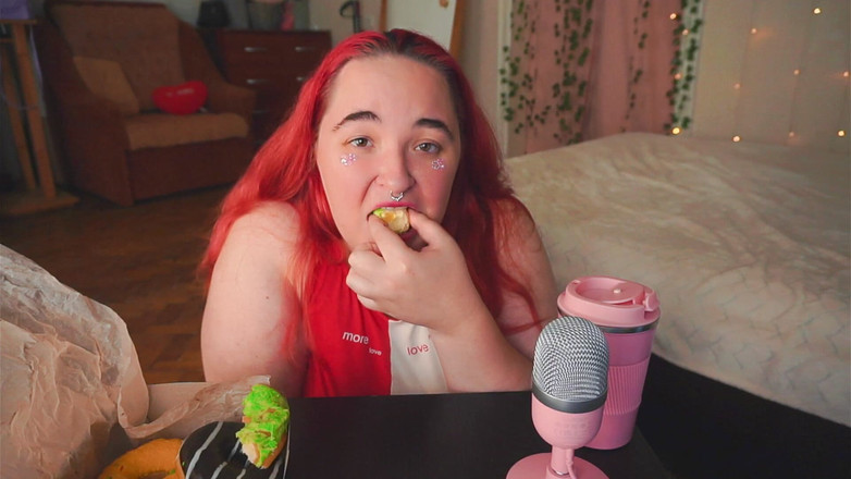 AssGives: Makan Donuts Custom