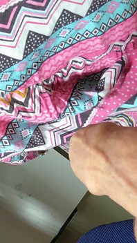 Boquete No Trem! MILF Desconhecida Lambe Meu Pau Como Uma Vaca!