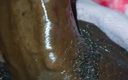 Skinny Witta BBC: Canapea uleioasă necircumcisă cu pulă mare și neagră