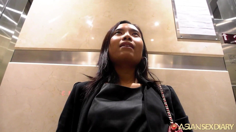 Sex Diary: AsiansexDiary - Freche titten Pinay geht zurück ins hotel für sex...