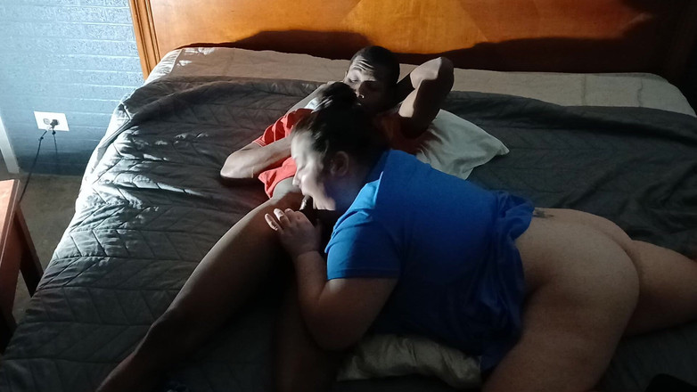 Big uhaul: Неохайна королева горла Лінн отримує своє виправлення сперми глибоко в рот