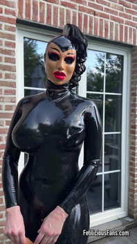A Regular Day in My Rubber Life