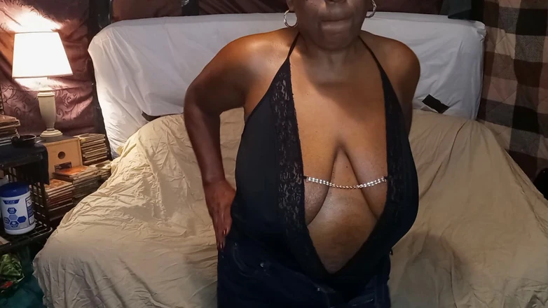 Chuck and Rob Doe: Nech tu kundičku stříkat a já ti uklidím nepořádek