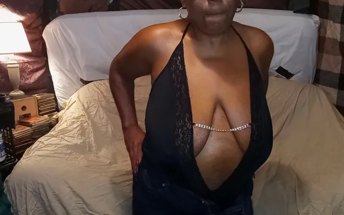Chuck and Rob Doe: Make That Pussy Squirt and I Will Clean up Your...