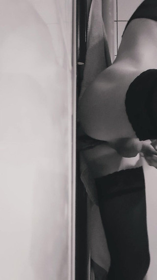 Maciej Pawlak: Mladá Sissy bere robertek hluboko do zadku