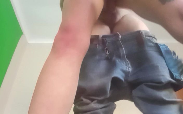 Bigjoefuckalott: Bottom View While Fucking Amateur