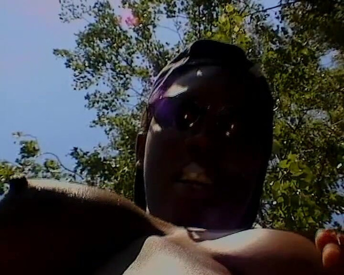 BB Video - Old School: Німецька аматорська темношкіра тінка соло, жіночі іграшки брюнетки