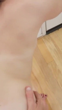 Mijn stiefmoeder denkt dat ik een slet ben! Laat me bij je blijven en je kunt je grote lul overal leggen, stiefvader