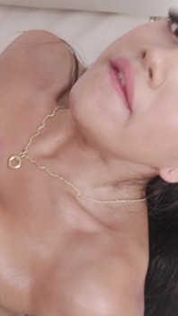 Scene for Juicy Venezuelan Newbie Featuring Alice Thunder with Gi Joey