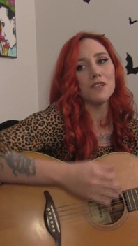 Seksi serenade sinn sage, nova sky