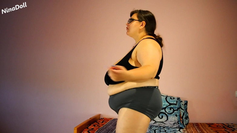 Nina Doll: Dance and fuck