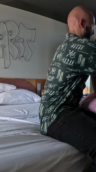 Ella Recompensa Mi Masaje Con Una Mamada Mojada