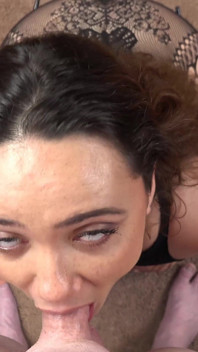 Rollii Rawlings cho JOI và bú cu