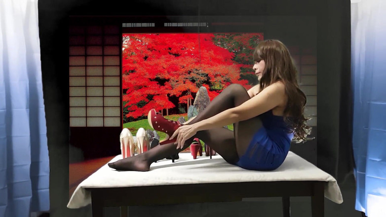 Asian Pussy Vision: I love my High Heels! And you will worship them!