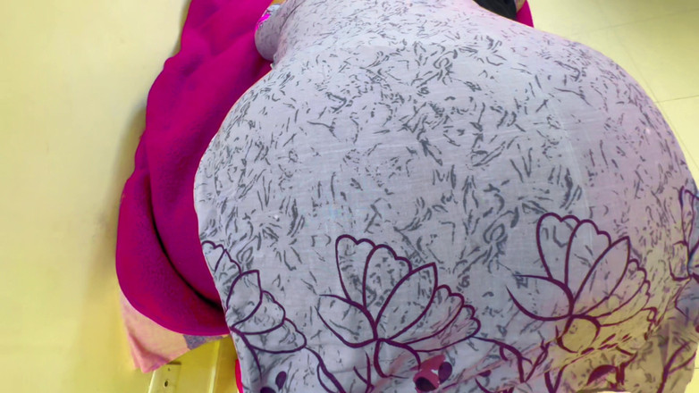 Aria Mia: ぽっちゃり系ホットな継母が誰も家にいないときに義理の息子に乱暴に犯される