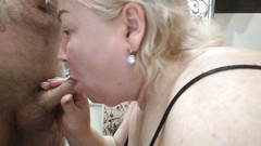 Zona901: Mother-in-law sucks cock in the toilet