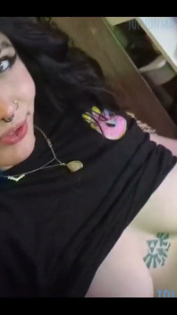 Would This Distract U While Ur Playing Videogames?