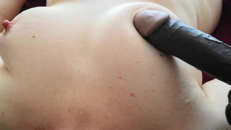 Bouncy Tits Action: Ngentot tetek dengan kontol hitam