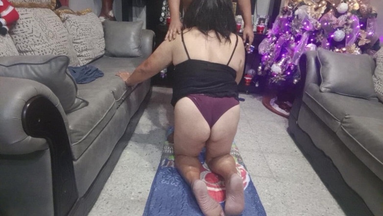 Sofixxx: Babička mého souseda mi skvěle kouří