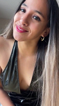 Adik tiri Menemui Gambar Biseksual Awak