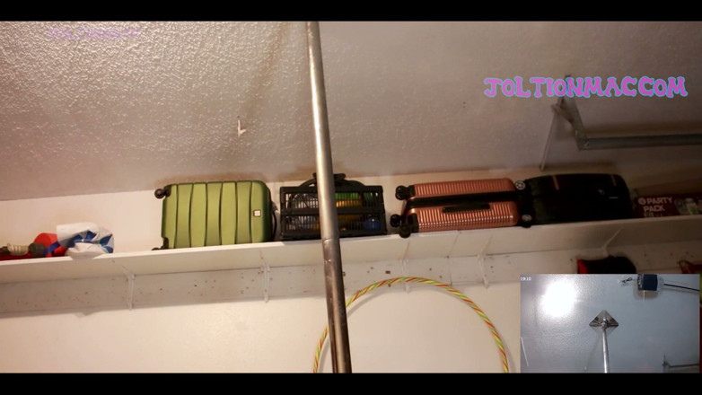 Joltionmac: So di avere cosce squishy e un culo grasso