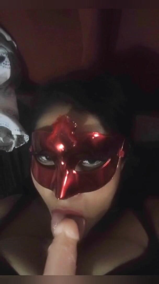 Taboo 69: Allein ficken, weil ich mich geil fühle