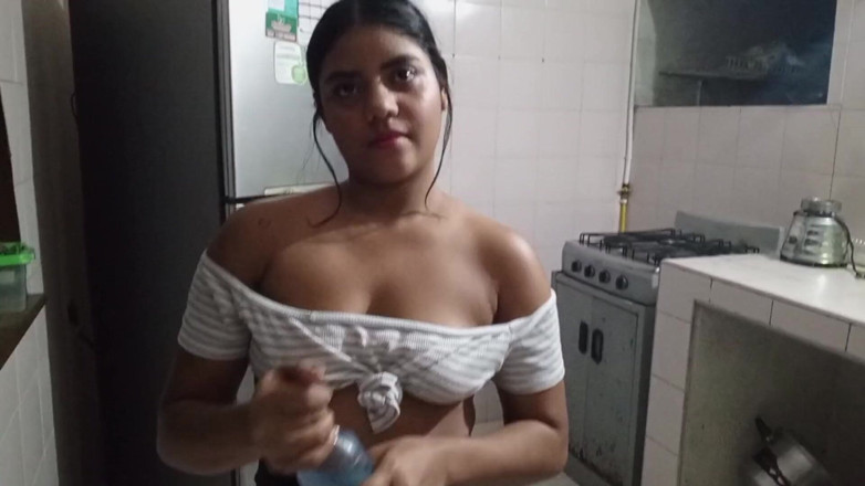 NatalyGirl: Video Vlog: Saya merakam adik tiri si rambut coklat cantik...