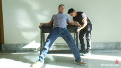 Men on Edge: Marc Dylan - pembina badan