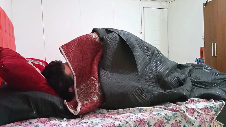 BBW Kelly Mom: Strávit noc s mojí nevlastní chůvou nebyl dobrý nápad. Měli...